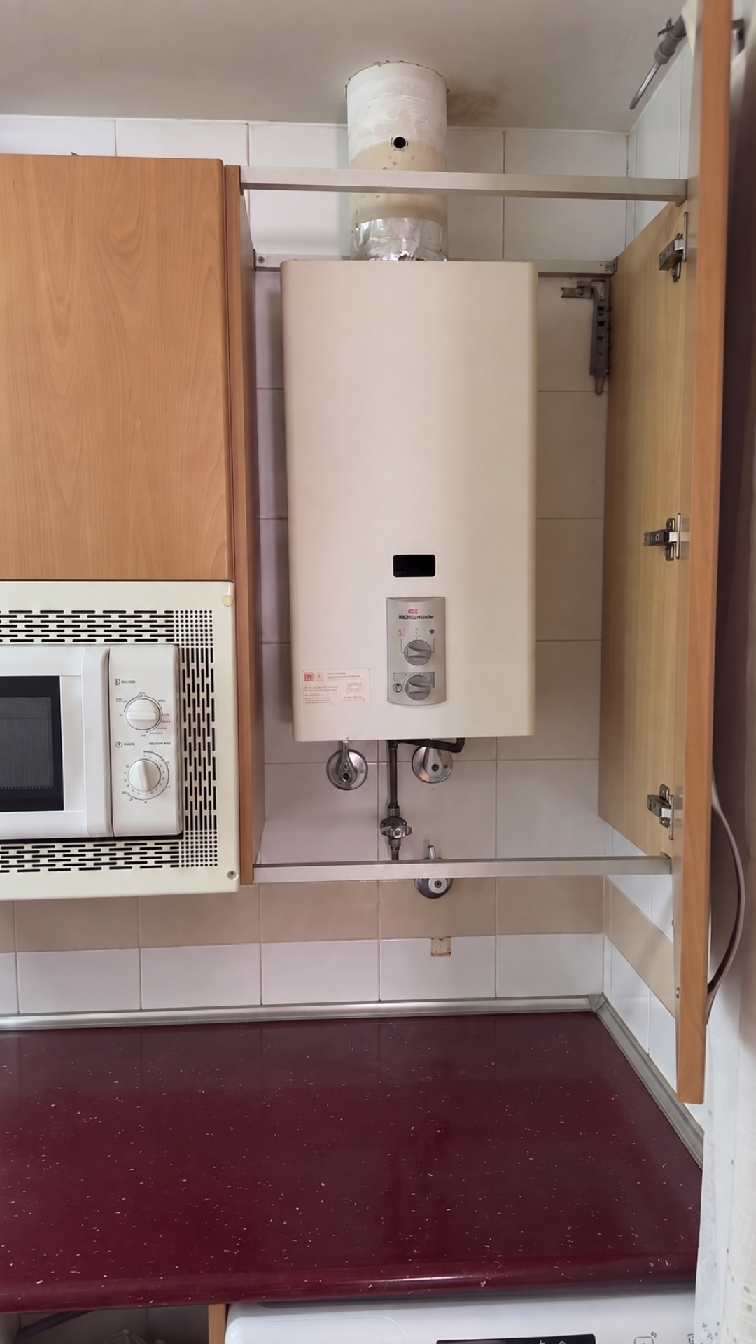 Cocina — piso en Los Bermejales, Sevilla